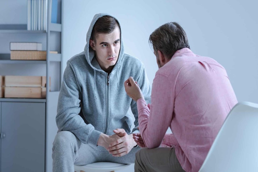 علائم استرس پس از سانحه | هشدارهای جدی PTSD و مسیر بازیابی آرامش